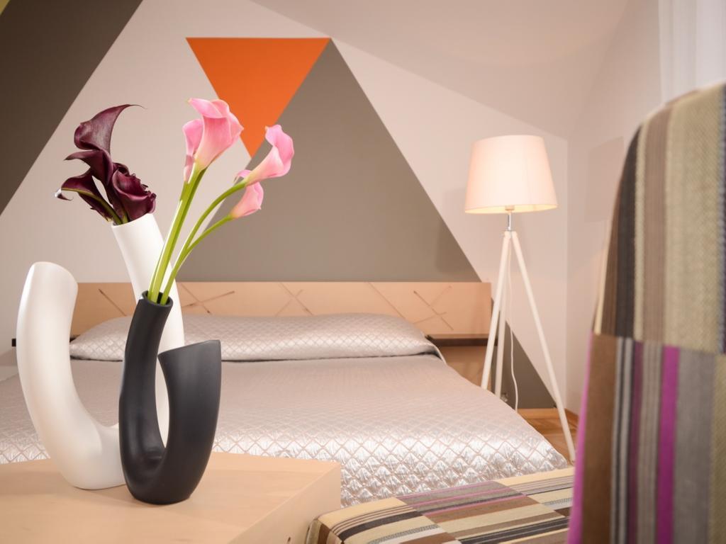 Mans Nams - Self Check In Hotel Saldus Room photo
